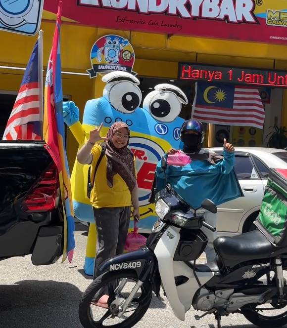 Free Meal for Food Delivery Riders