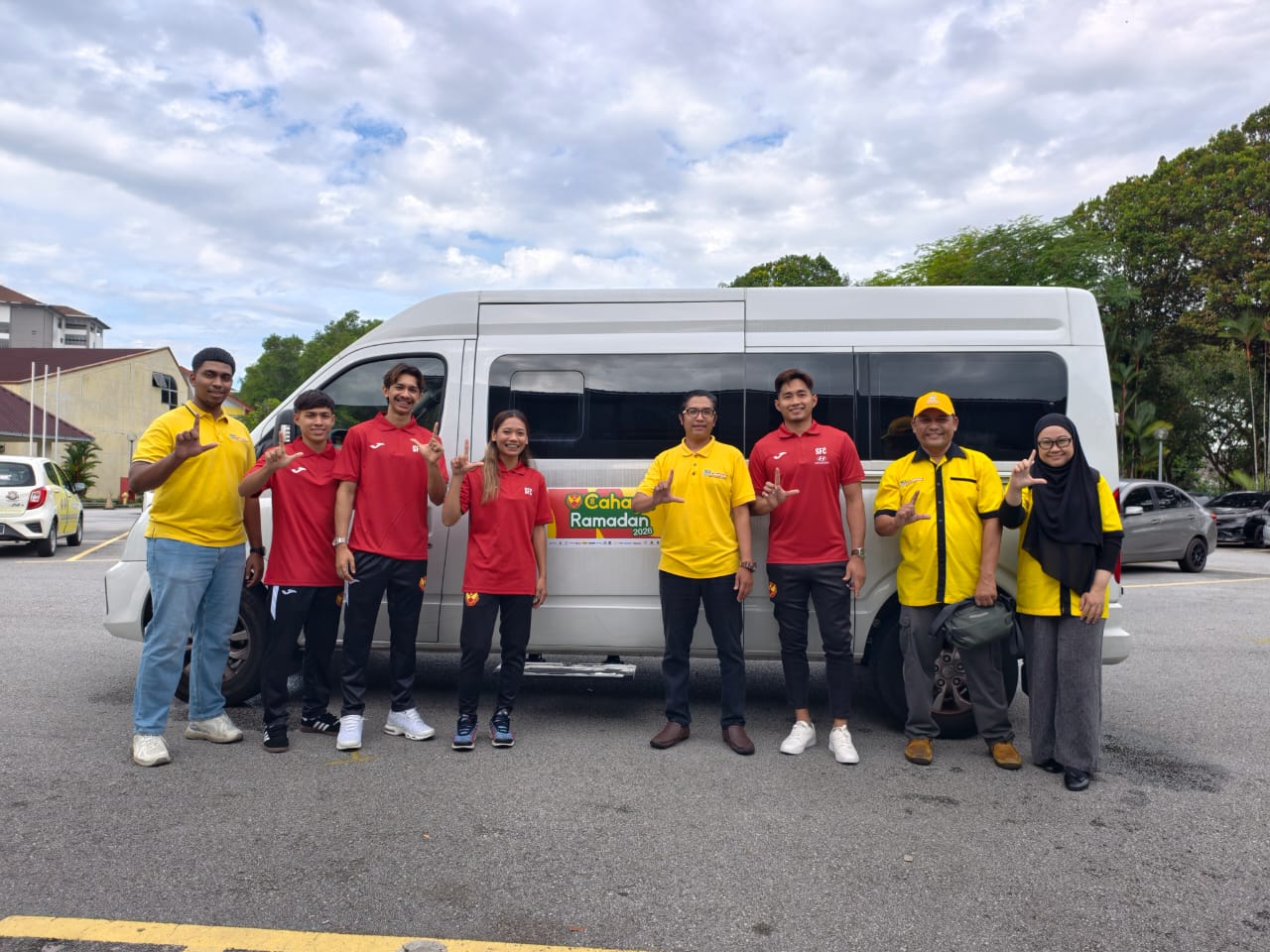 LAUNDRYBAR X SELANGOR FC PROGRAM