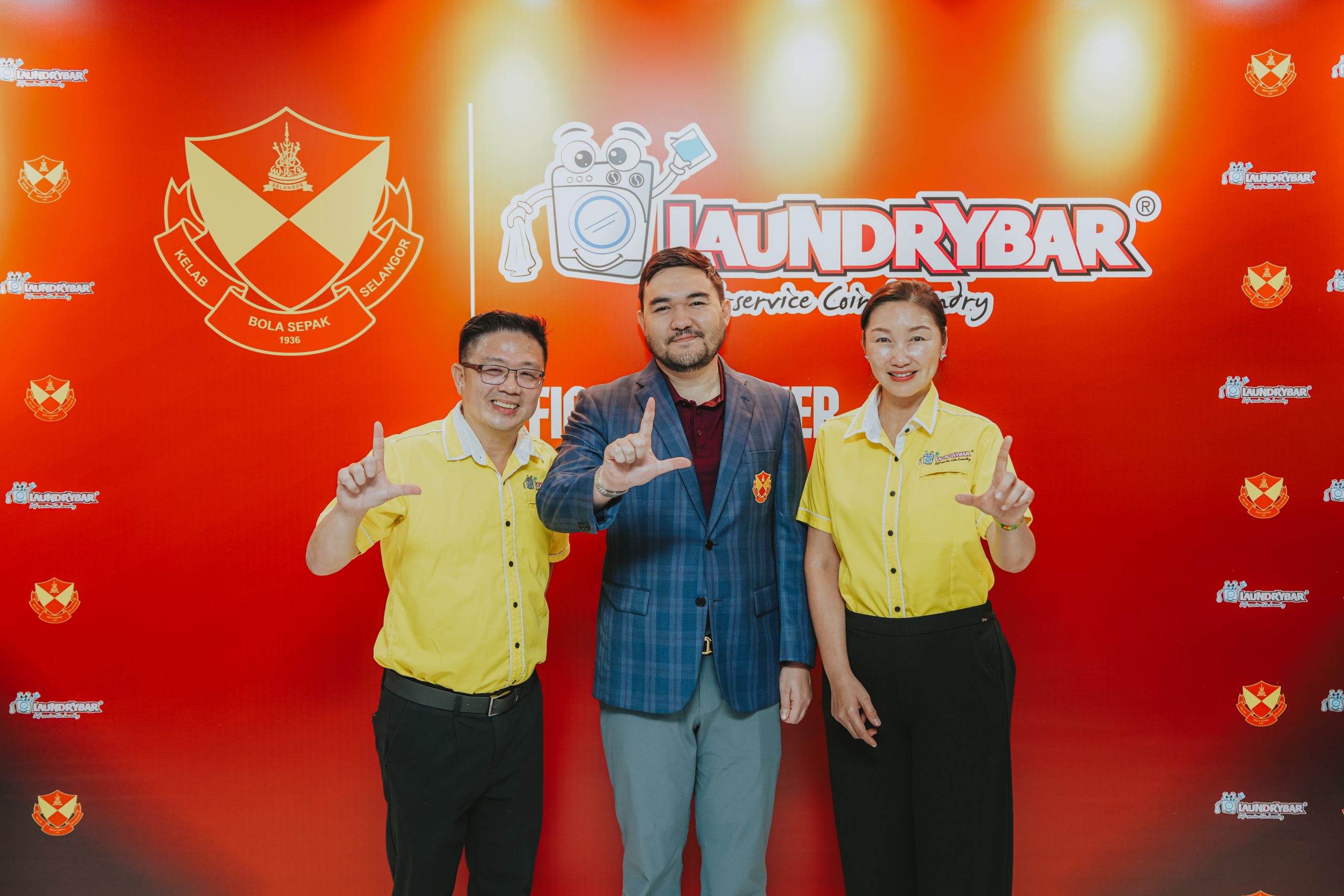 PENGUMUMAN RASMI: PEMETERAIAN KERJASAMA STRATEGIK LAUNDRYBAR & SELANGOR FC